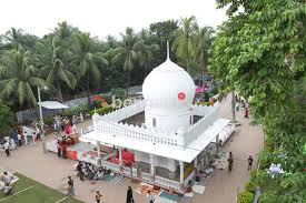 Visiting the shrine of Lalon Shah